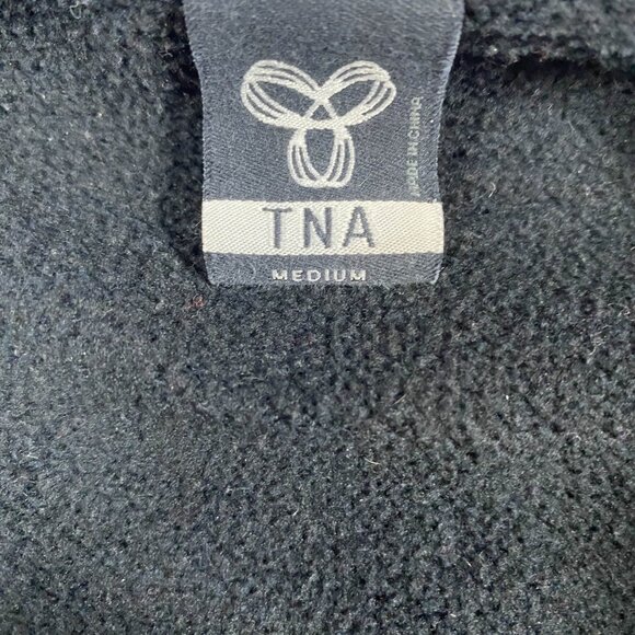 TNA Bear Canada Zipup– Size Medium - Picture 4 of 5